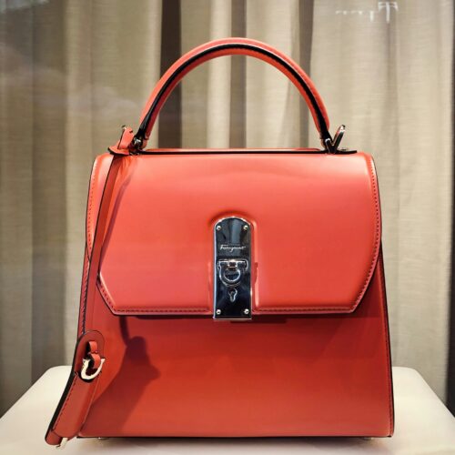 Elegant Leather Handbag